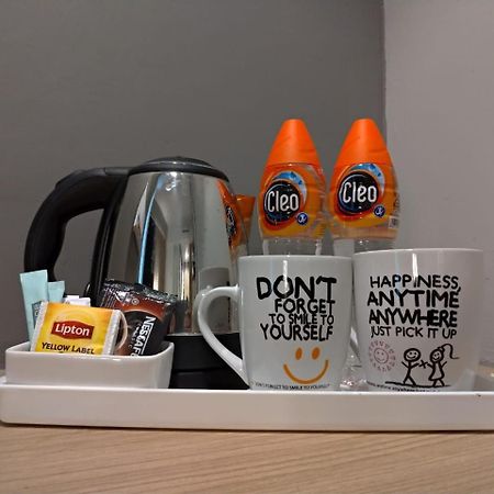 แม็กซ์วันโฮเต็ล.คอม แอท แพลตินัม ฮายัม วูรุก จาการ์ต้า Hotel จาการ์ตา ภายนอก รูปภาพ