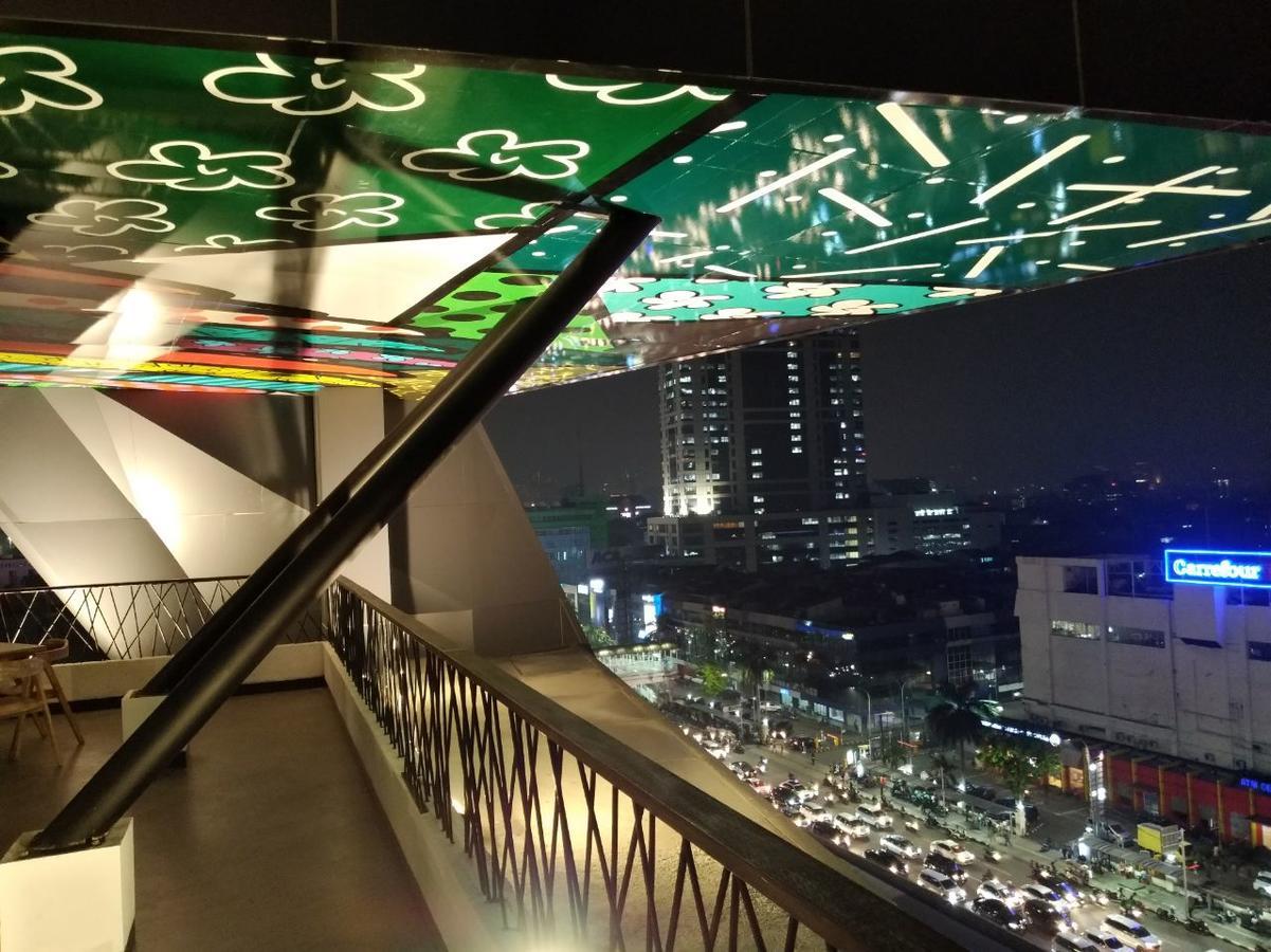 แม็กซ์วันโฮเต็ล.คอม แอท แพลตินัม ฮายัม วูรุก จาการ์ต้า Hotel จาการ์ตา ภายนอก รูปภาพ