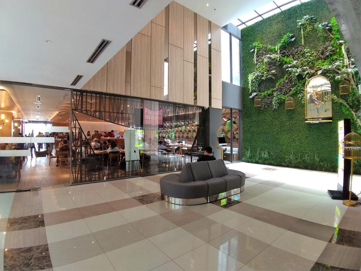 แม็กซ์วันโฮเต็ล.คอม แอท แพลตินัม ฮายัม วูรุก จาการ์ต้า Hotel จาการ์ตา ภายนอก รูปภาพ